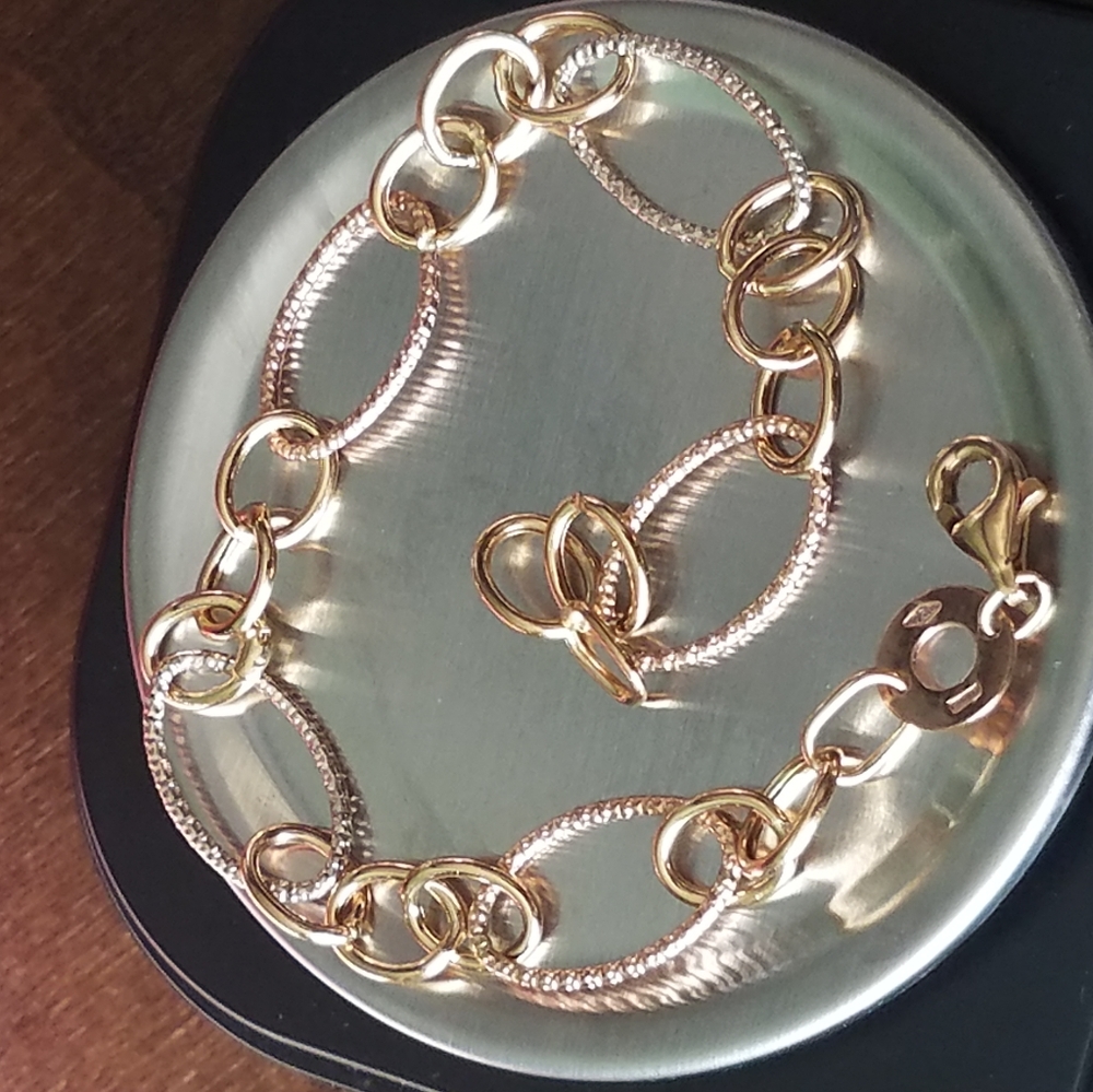 18K Saudi Gold Bracelet